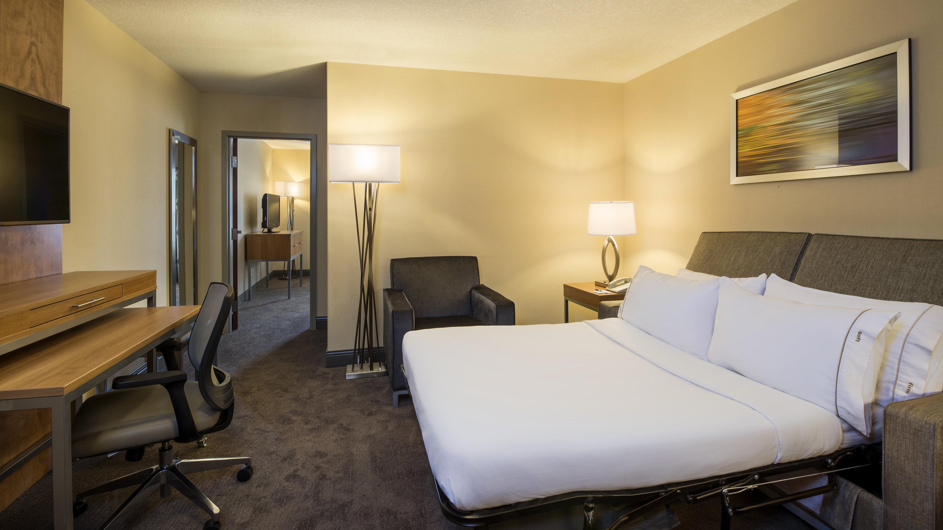 Express & Sherwood Park-edmonton Area By Ihg Hotel