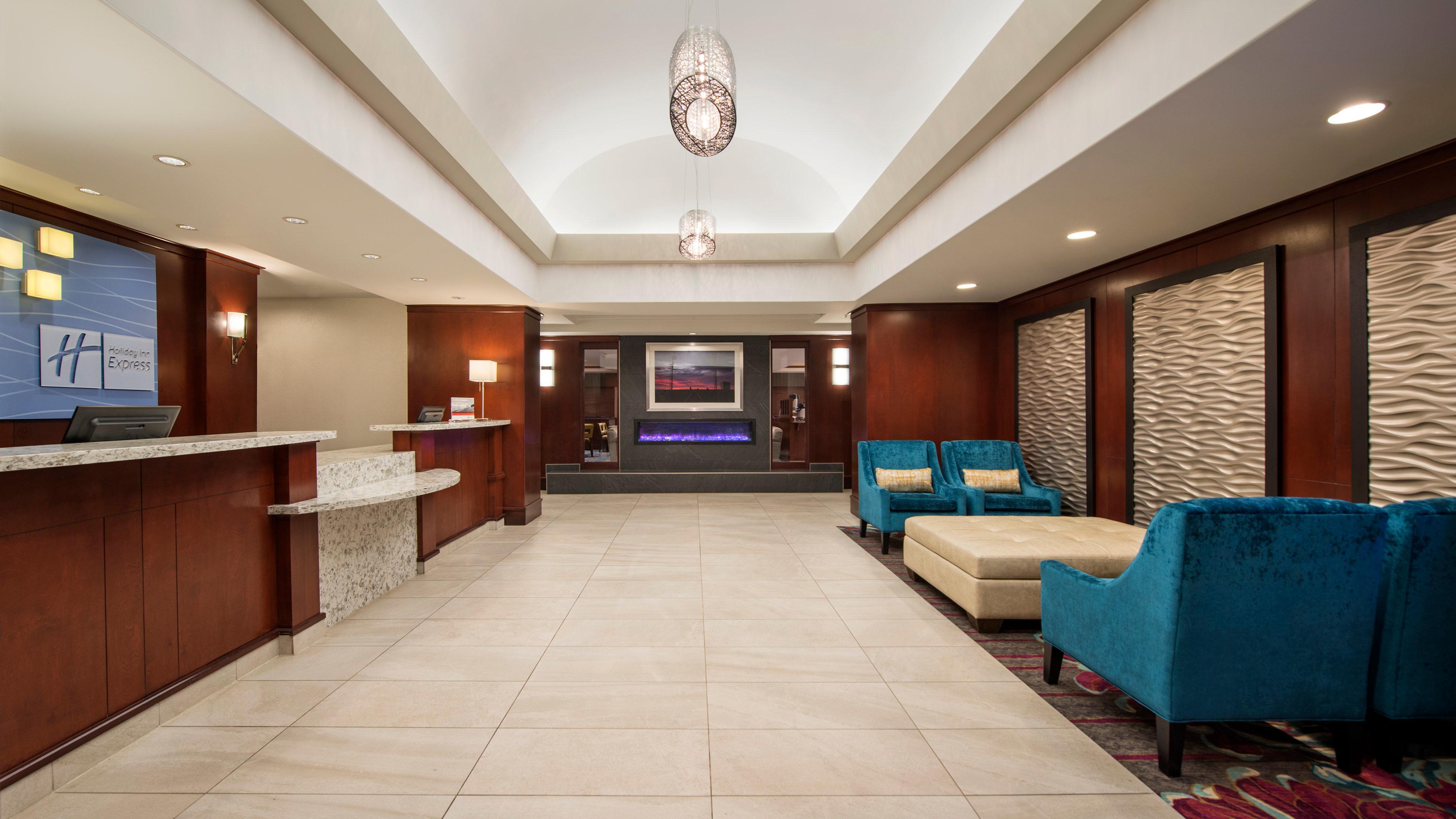 Express & Sherwood Park-edmonton Area By Ihg Hotel 3*